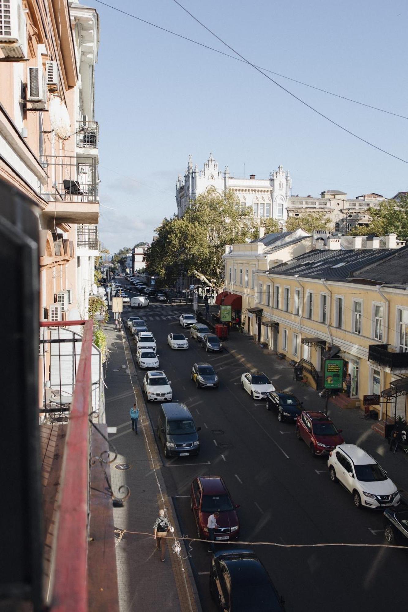 Great Appartment In The Center Of Odessa Ngoại thất bức ảnh